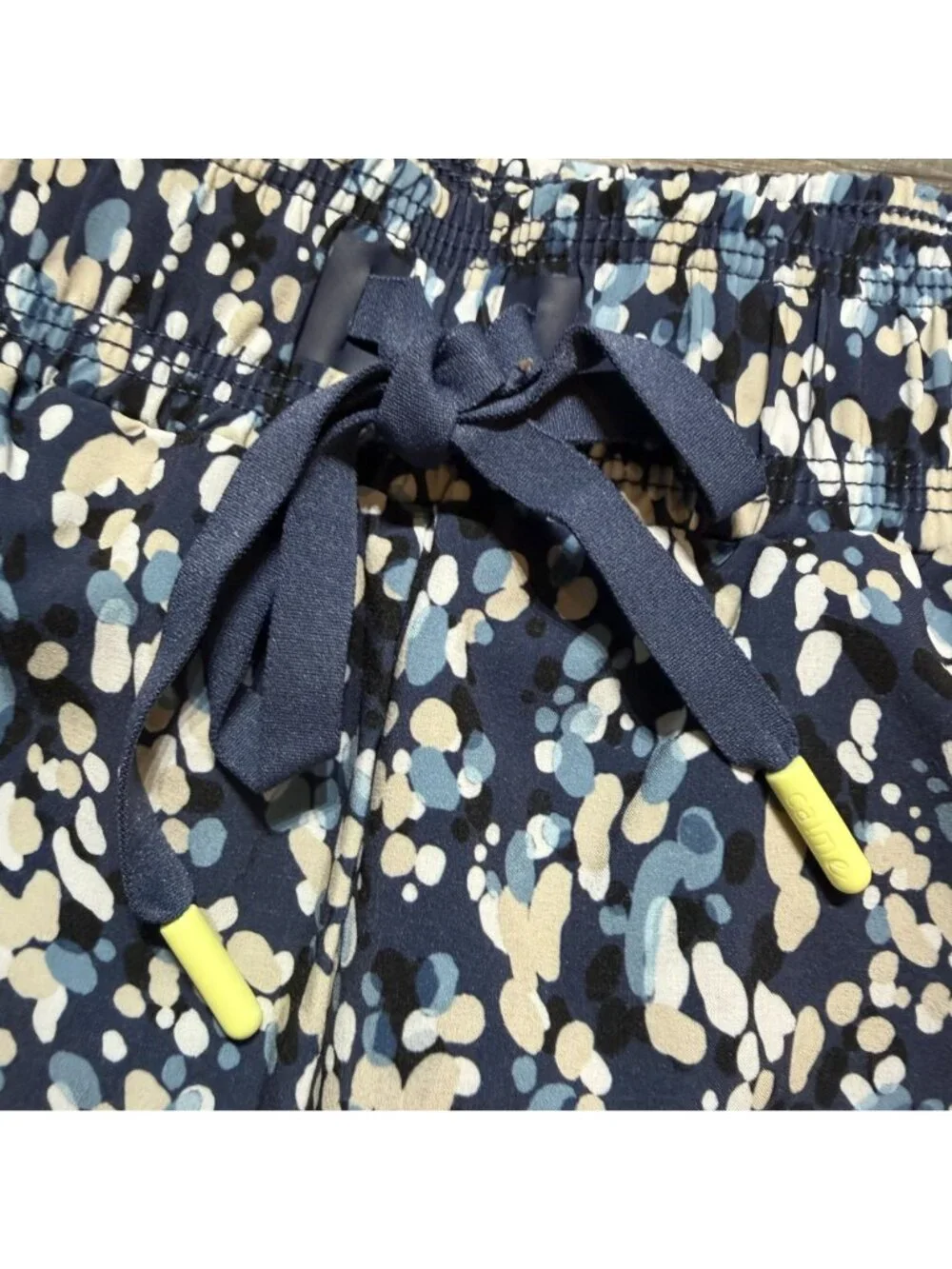 Johnny Was Calme Elements Travel Shorts Large Blue Multicolor Activewear NEW